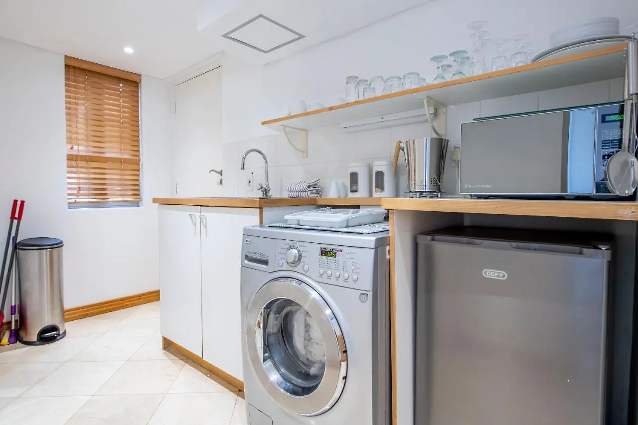 Clifton Beach Studio Apartment Cape Town 0*,  South Africa